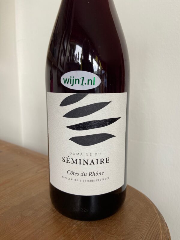 Domaine du Séminaire Cotes du Rhone. Valréas. Biologisch. Lekkerder dan ooit! Franse rode wijn, vol, diep fruitig. Onthaasten bij een goed glas wijn met een stokbroodje en brie, bij vlees- en stoofgerechten of een kruidige vegetarische schotel.